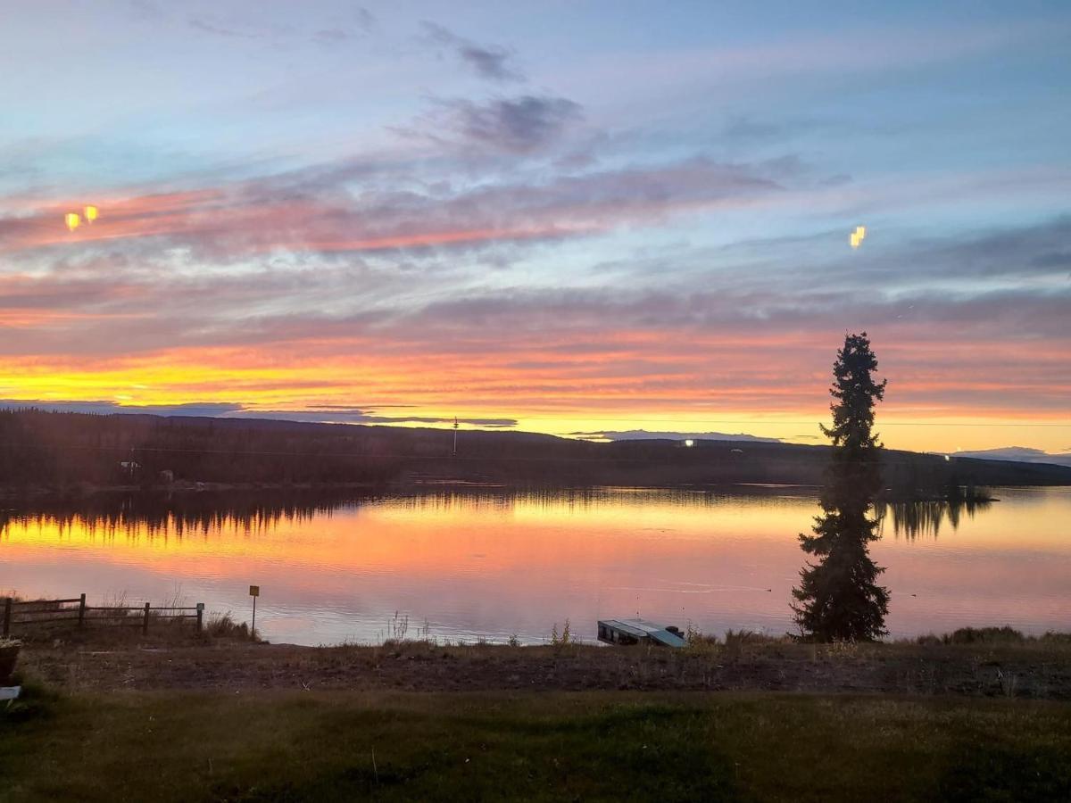 Tolsona Lake Lodge เกลนนัลเลน ภายนอก รูปภาพ